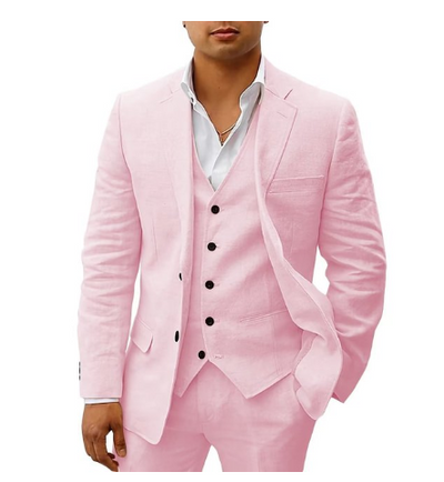 Elegante traje de tres piezas para hombre: ideal para una boda de verano o para vestir de etiqueta.