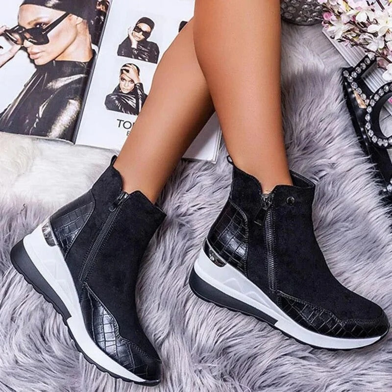 Orthopedic boots for medium height in leather height | Lisa