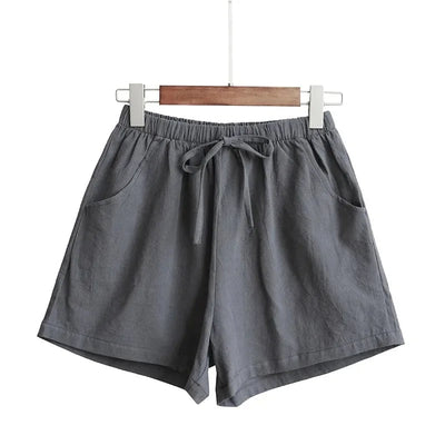 Short en lin taille haute oversize pour l'été 2025