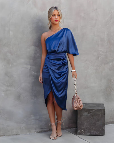 Valentina | Elegante vestido de noche de seda 