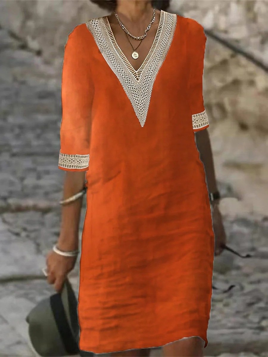 Elegante vestido de mezcla de lino con escote en V y ribete de encaje.