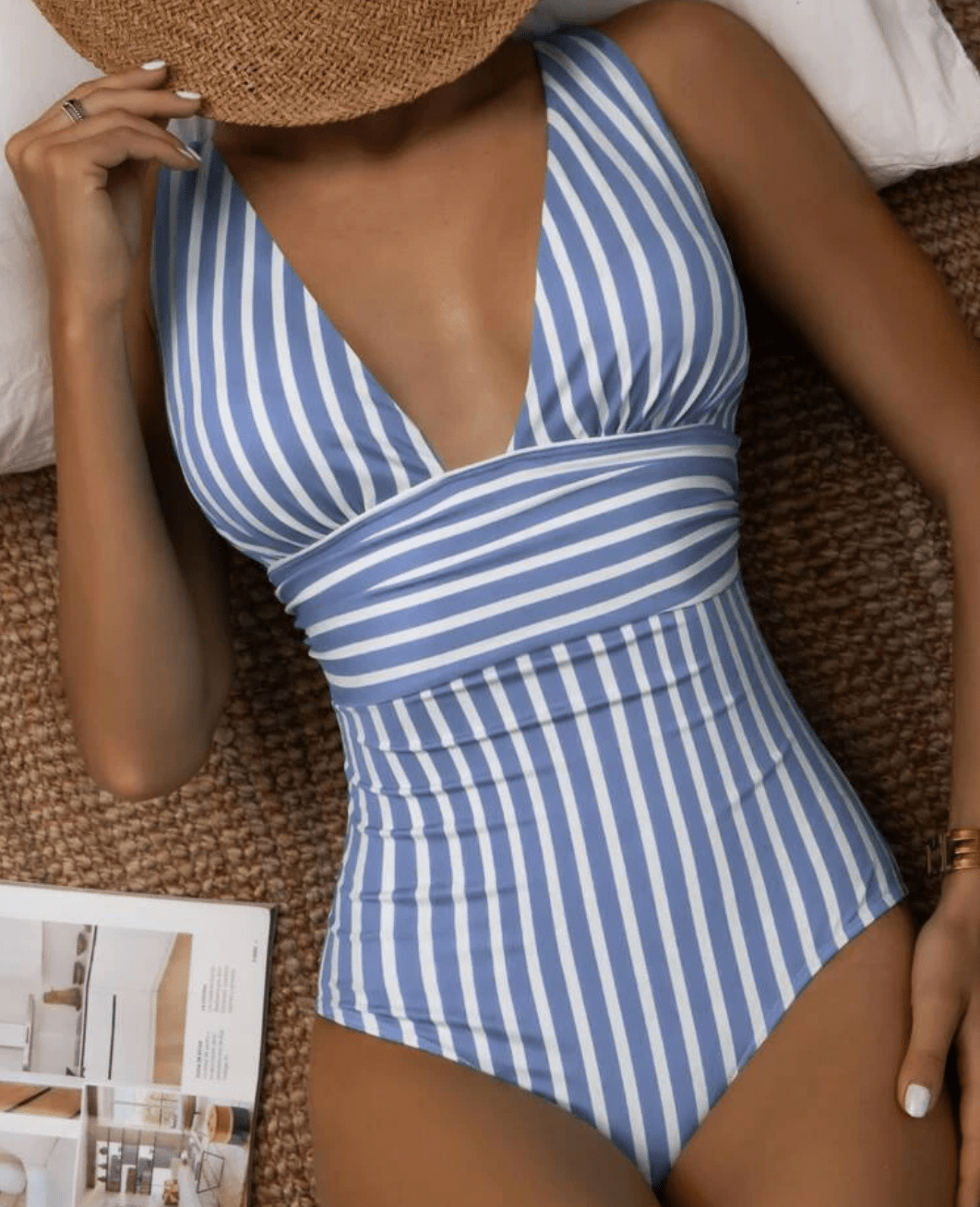 Costume da bagno donna a righe eleganti