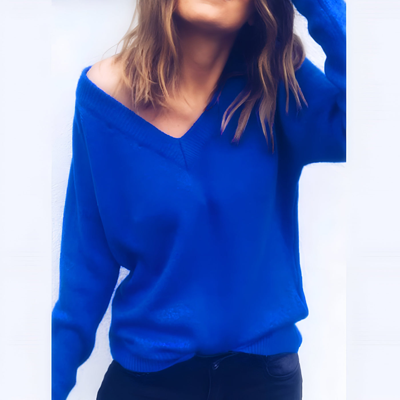 Top ajustado con cuello en V para mujer: perfecto para todas las estaciones