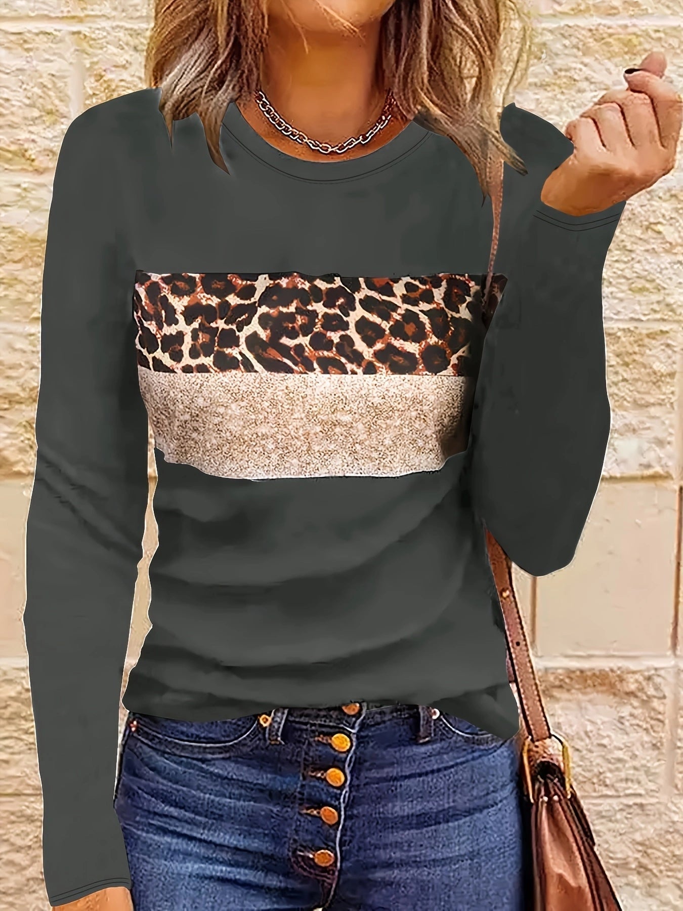 Camicia da donna a maniche lunghe con stampa leopardata - Perfetta per tutte le stagioni