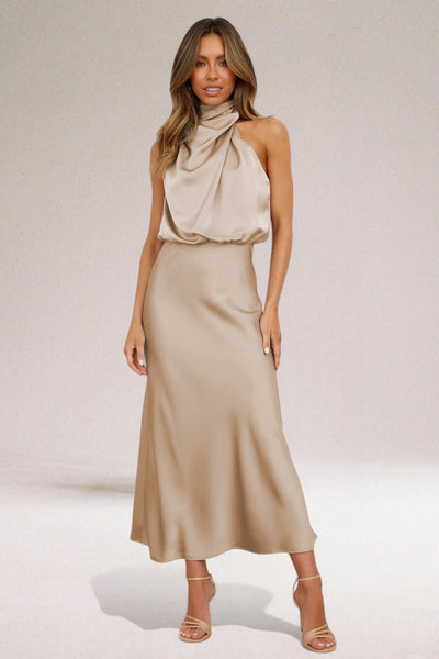 Abito elegante in raso con scollo ad aletta per donna