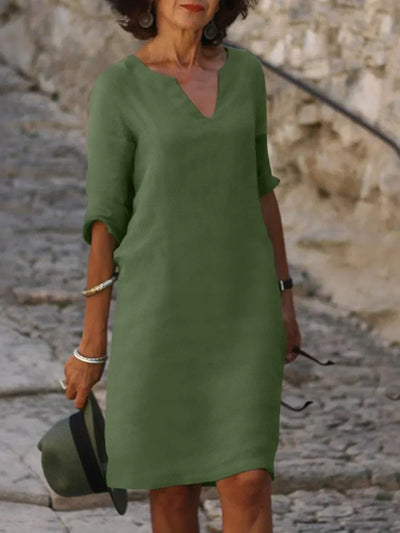 Josette | Robe élégante à col en V