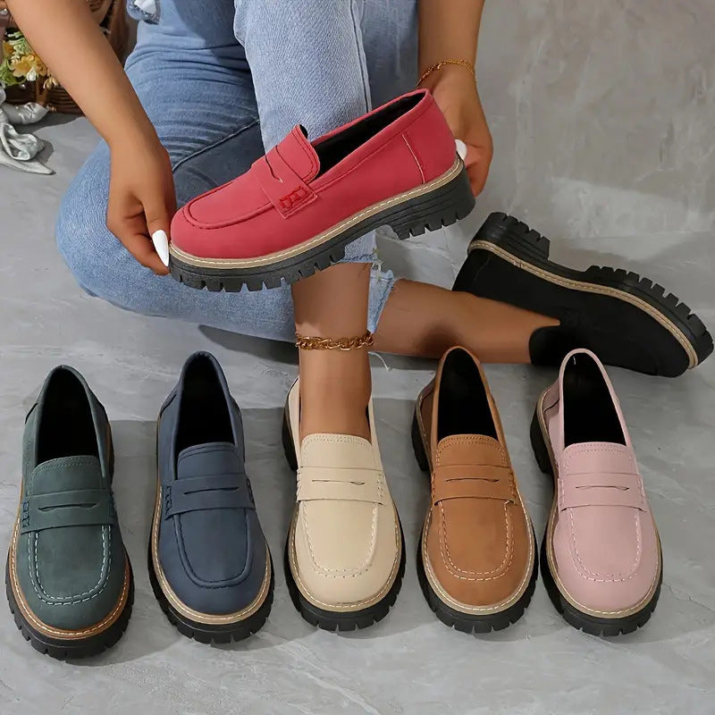 ESTA | Cómodo y atemporal modelo sin cordones