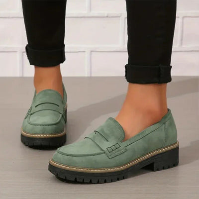 ESTA | Cómodo y atemporal modelo sin cordones