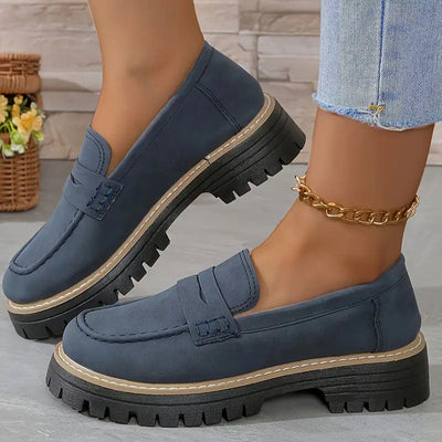 ESTA | Cómodo y atemporal modelo sin cordones