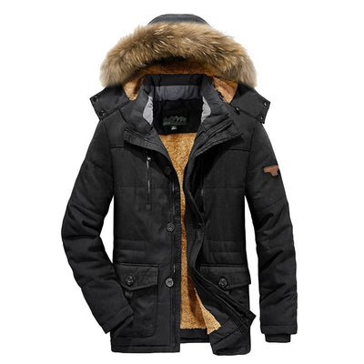 Chaqueta de invierno cálida con capucha para hombre.